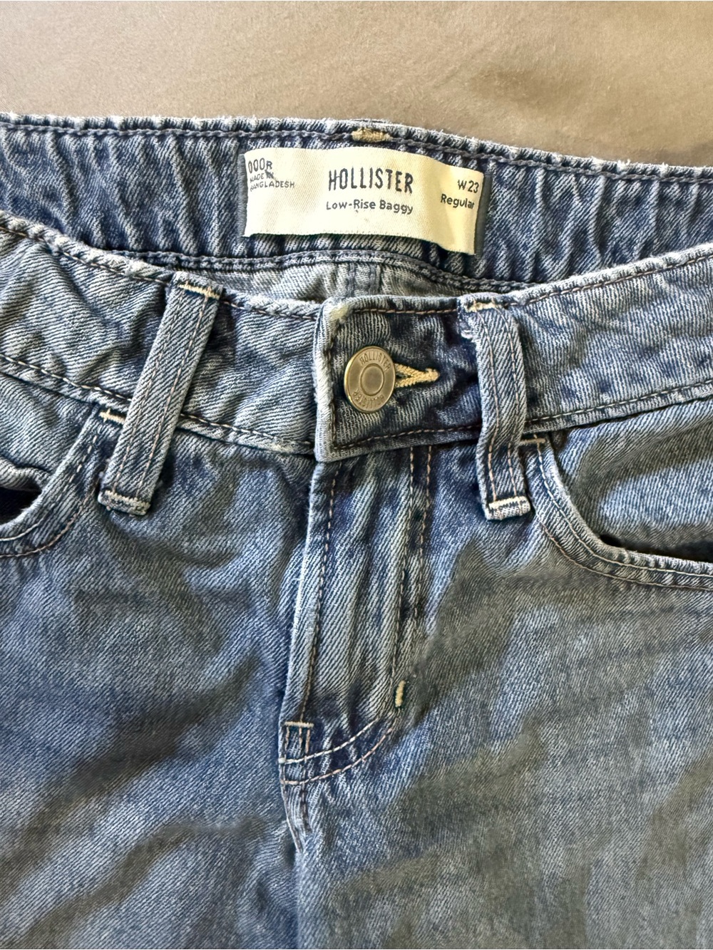 Hollister Women's Low-Rise Baggy Jeans — Light Blue Denim